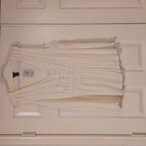 NWT TORRID women's top sleeveless size 2 white